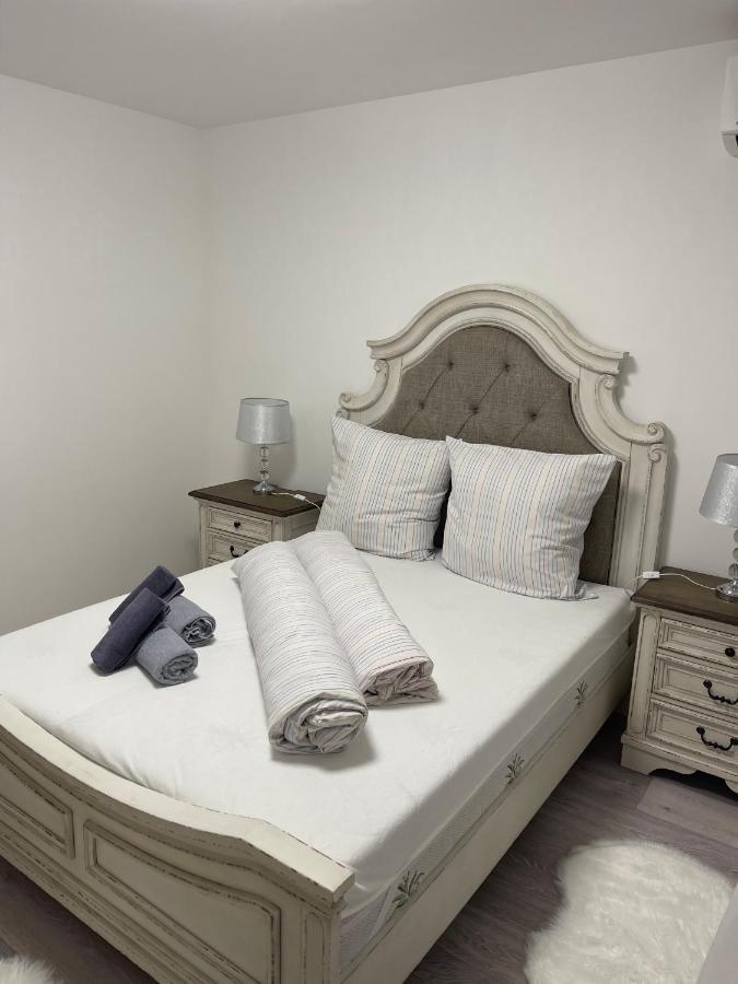 Smiley Deluxe Apartman Nagyszeben Kültér fotó